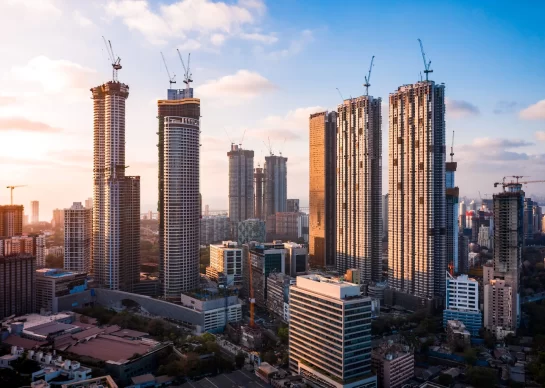 mumbai-skyline-skyscrapers-construction_469504-21